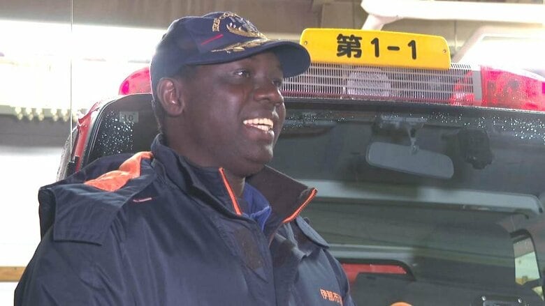 消防団の「期待の星」西アフリカ・ベナン出身のモーリスさん（37）　担い手不足の分団…地域への恩返し「みんな困ってる、村の仕事ならやりますと心に決めた」｜FNNプライムオンライン