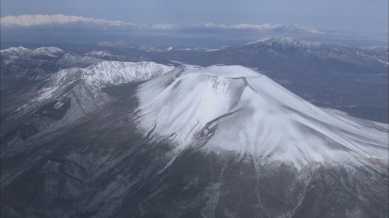 浅間山の好展望地で遭難　長野・群馬県境の黒斑山で体調悪化し行動不能に　群馬の57歳男性登山者を救助　けがは無い模様｜FNNプライムオンライン