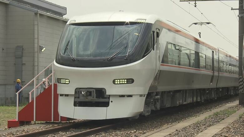 新型車両「385系」