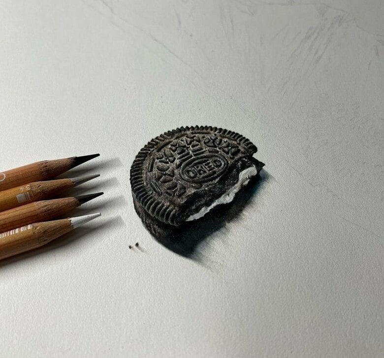 「オレオクッキー」を色鉛筆で描いてみた