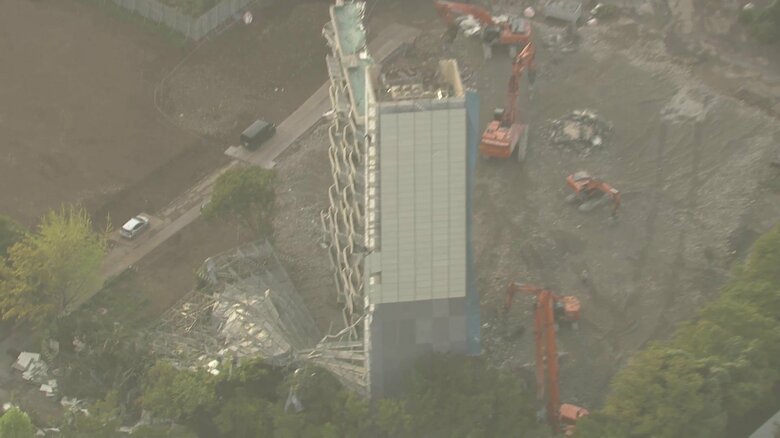 足場が崩れた茨城・つくば市の解体現場