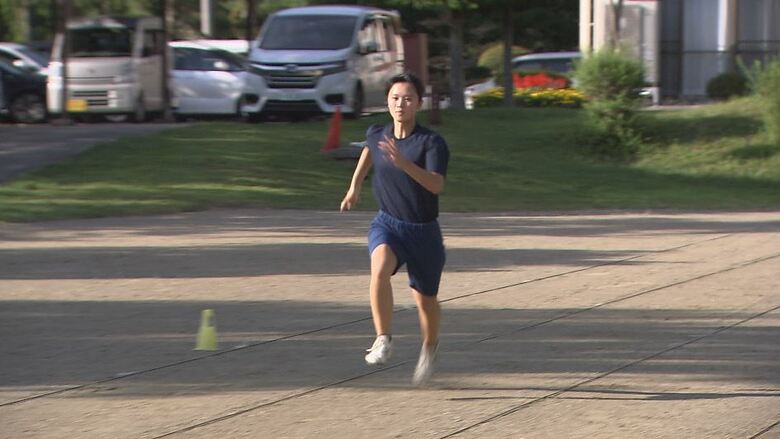 全中陸上女子100メートルで優勝した木祖中・寺平祈愛さん