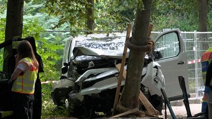 逃走した容疑者はイスラム主義勢力と繋がりか　ベルリンで車突っ込み1人死亡、16人けが　現場周辺でLGBTQの権利向上訴えるイベント