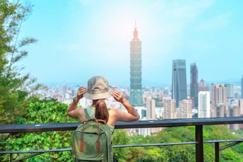 低予算のときに行きたい海外旅行先ランキング! ~ 2位「韓国」を抑えた1位はどこ? 阪急交通社が公開~