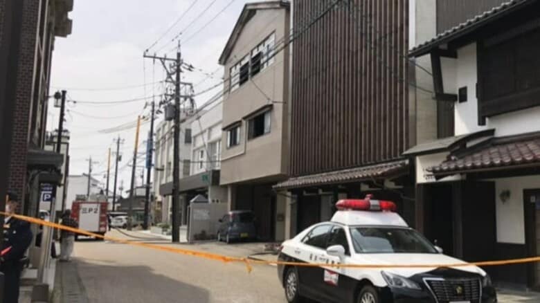 「煙が充満していて前が見えない」三国の火災　鉄骨3階建て住宅を半焼　6人家族で5人が在宅も逃げ出し無事【福井】｜FNNプライムオンライン