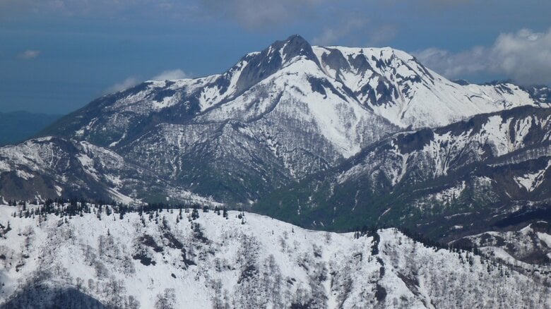 「登山に出かけ帰ってこない」52歳の会社員の男性が行方不明　雨飾山周辺で遭難か　20日早朝からヘリコプターなどで捜索へ｜FNNプライムオンライン