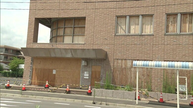 爆発があった向かいの建物