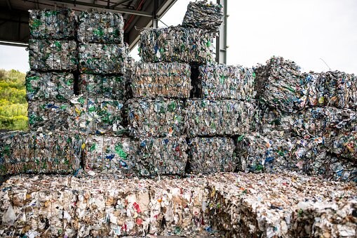 世界のプラスチック廃棄物管理サービス市場―メーカー別、地域別、国別、種類別、用途別によって専門家調査、予測2019ー2024年