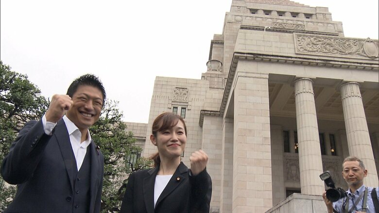 「さや」の名義で選挙戦を戦い当選した塩入清香議員