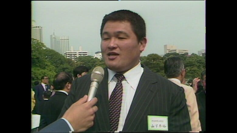 インタビューに答える柔道・山下泰裕選手