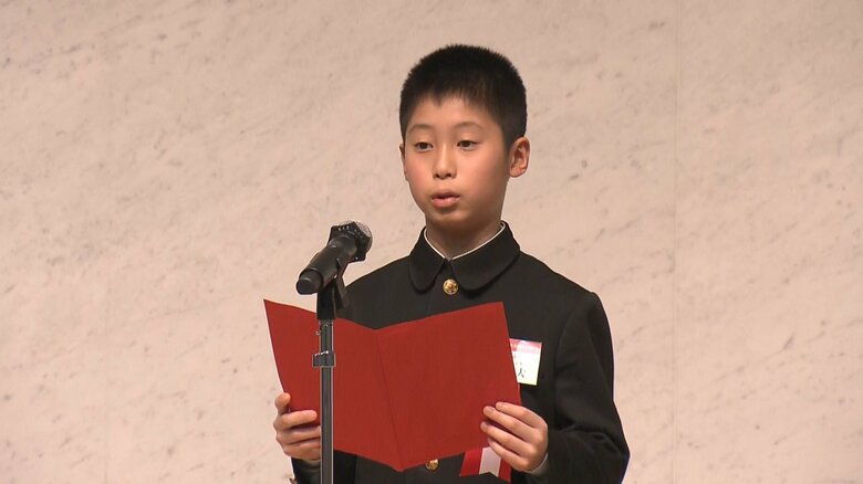 内閣総理大臣賞を受賞した石川県珠洲市の小学生藤野結大さん