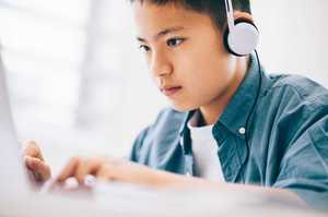 世界の研究が示した “一人一台PC導入”は「学力向上に効果はない」 実現すべきは「習熟度に合った指導」