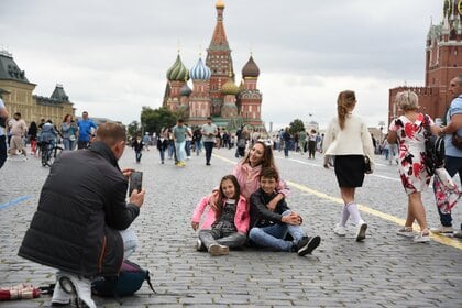 「夏 楽しむこと最優先」ウクライナ侵攻に無関心なモスクワ市民  ”非友好国”に指定された日本人半減【北海道発】