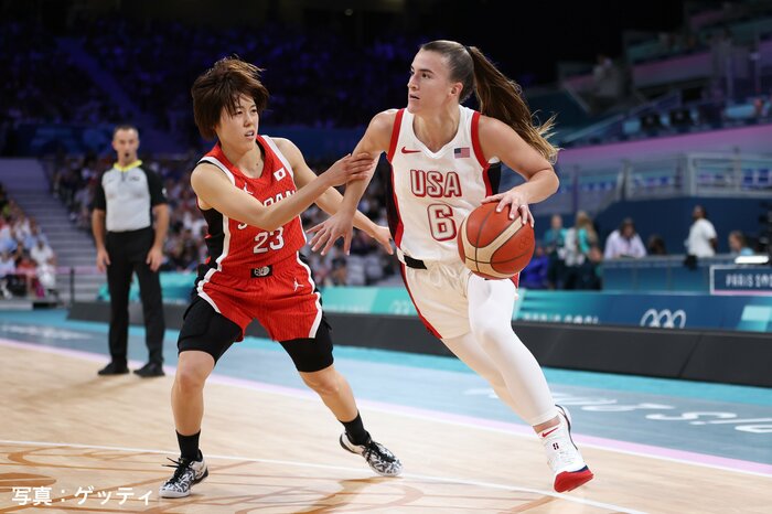 パリ五輪予選初戦の山本麻衣(29日、ピエール・モロワ競技場)