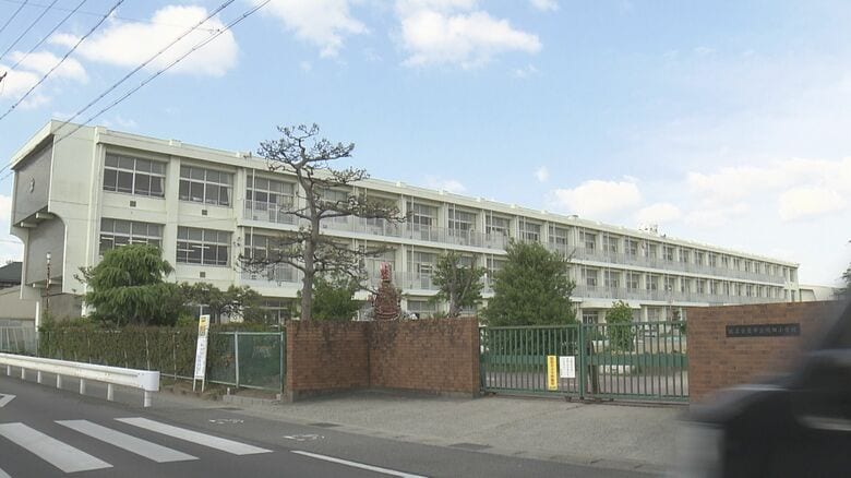 小学校講師の34歳男が知人女性にストーカー行為か 逮捕も容疑を否認「家の近く行ったがみだりにうろついてない」｜FNNプライムオンライン