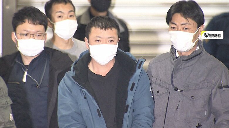紫容疑者は、素手で殴られ失神したという(19日 小岩署)