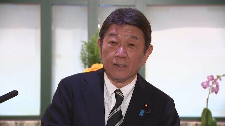 ニューヨークで記者団の取材に応じた茂木外務大臣