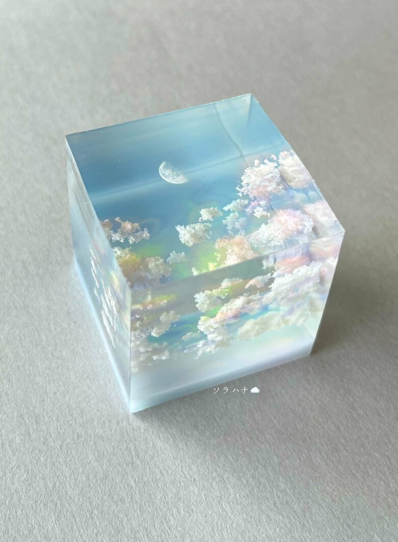 夏至の空と下弦の月（提供：ソラハナさん）