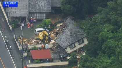 倒壊した住宅から発見の2人死亡　住民の60代夫婦か　記録的大雨よる土砂崩れで　栃木・足利市