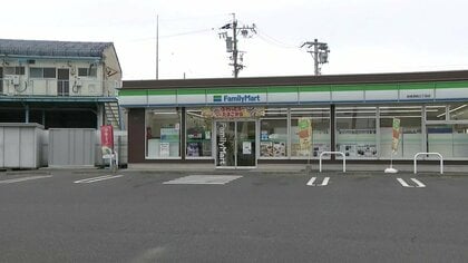コンビニで女性店員を刃物で刺してたばこ1箱を奪った疑いで無職の男（28）逮捕　女性は意識があり男は容疑を認める　三重・鈴鹿市