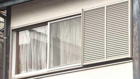 「過去に殴ったことある」逮捕の64歳息子　94歳母親を階段引きずり下ろし…死亡　以前から暴行加えていたか　警視庁