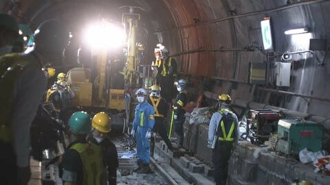 横須賀線の一部で終日運休　夜間作業から転換　働き方改革の一環で昼間工事へ
