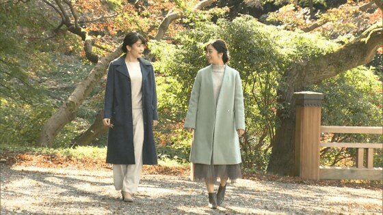 佳子 さま スーツ