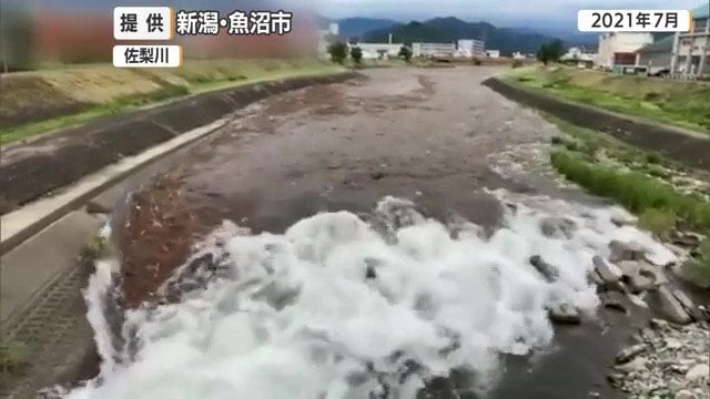 数秒であっという間に川の景色が変わる鉄砲水には細心の注意が必要
