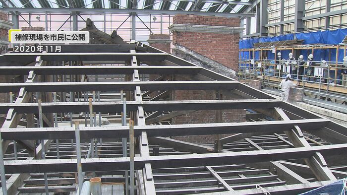 工事中に公開された建物内部