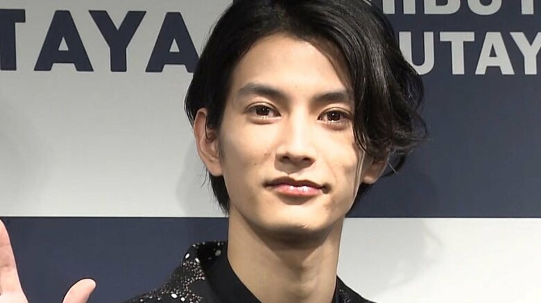 『推しの王子様』渡邊圭祐は本当に“王子様”？ 赤裸々な“お酒の失敗談”も「それ以外はクリーン」｜FNNプライムオンライン