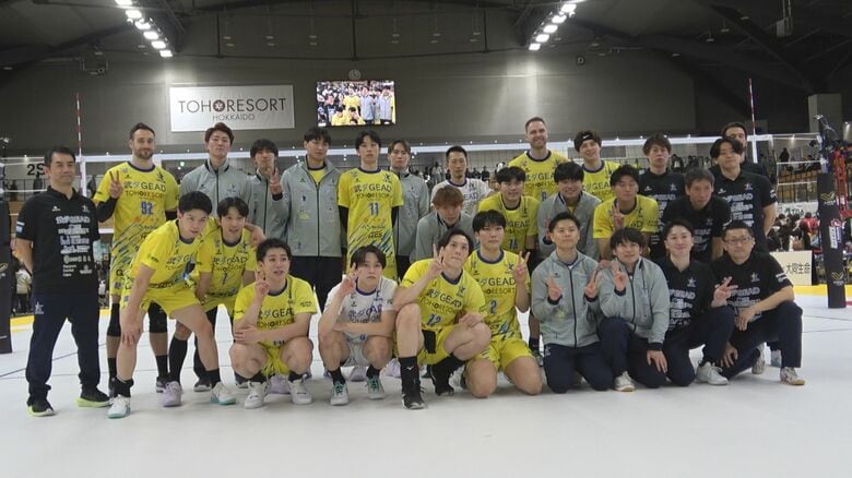【北海道イエロースターズ】大熱狂！ホーム開幕戦　クラブ史上最多3160人動員　上杉監督「言葉にできないような感情」｜FNNプライムオンライン
