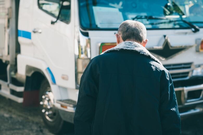 「ウイルスを運んでいる…」コロナ禍のトラック運転手を悩ます“偏見・中傷”｜FNNプライムオンライン