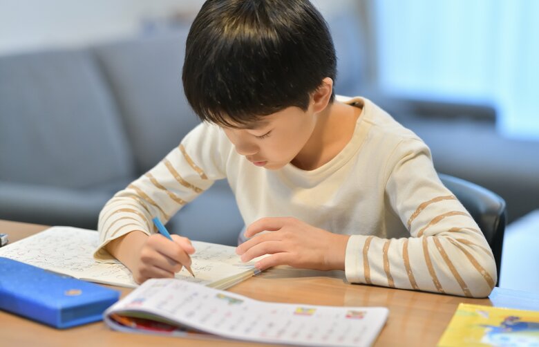 【調査レポート】全国の小学校の夏休みの宿題はどんなものが出されている?
