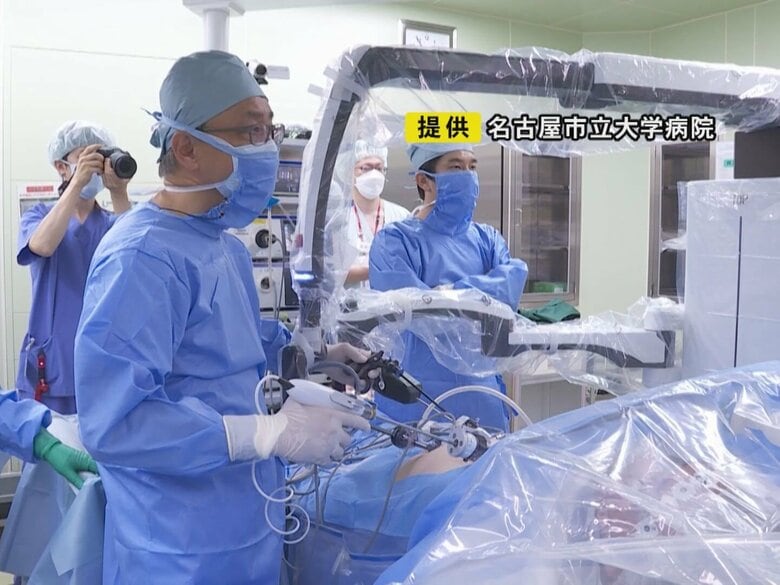 世界初の手術に成功…名古屋市立大学病院が腹腔鏡手術支援ロボットで胆のう摘出 助手が要らず執刀医1人で｜FNNプライムオンライン