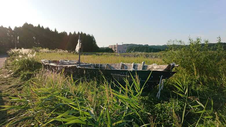 外ヶ浜町に漂着した船
