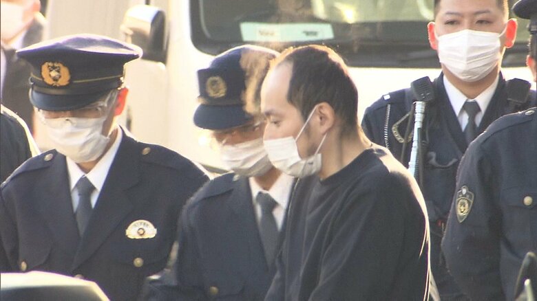 送検される斎藤淳容疑者（狭山署・1月）