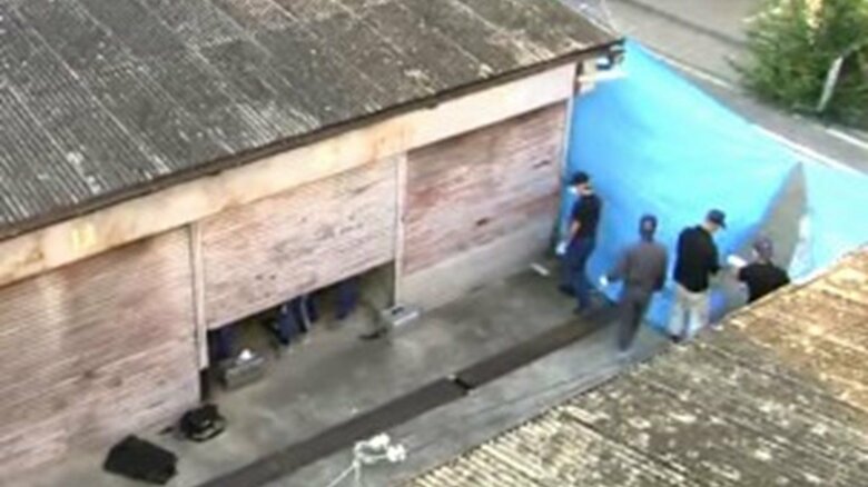 遺体が切断されたガレージ