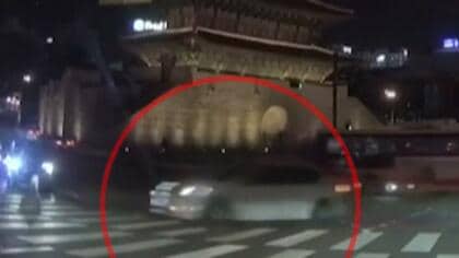 ソウル繁華街で日本人女性が飲酒運転の車にはねられ死亡…38歳娘は重傷　30代男「自分がどうやって運転してここに来たか分からない」　東大門駅近くの交差点