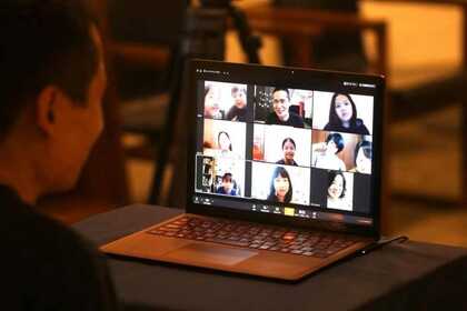 「僕は目が見えないので皆の声が頼りです」 休校の子どもとオンラインで対話する学びの場