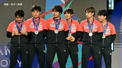 卓球世界選手権団体戦・決勝　男女とも中国に敗れ惜しくも銀メダル　男子は10年ぶり、女子は6大会連続の銀