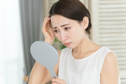 外出や人と会う際、最も外見に気を使う場面は「友人や知人とのランチ・食事会」! 有限会社ローヤル化研が40~50代の子供を持つ女性を対象に「外見」に関する調査を実施!