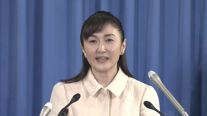出馬表明する生稲晃子さん(53)