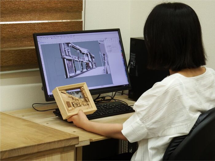 データ作成の様子(提供:東森木材)