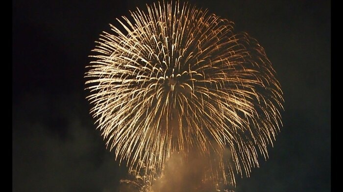 2日間で1万発の花火が打ちあがった