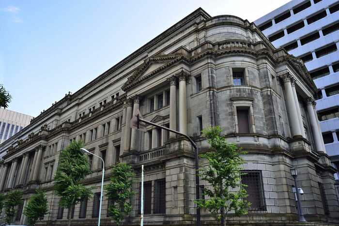 利下げシフトの中、日銀の選択は・・・