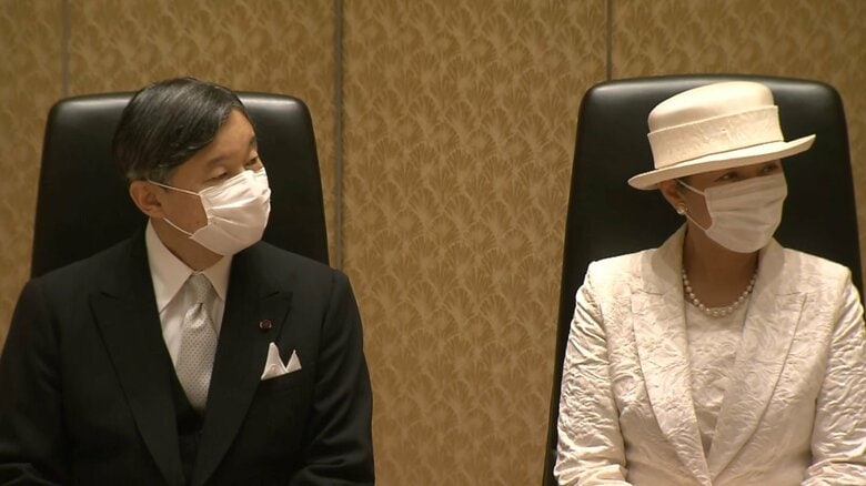 両陛下、日本学士院授賞式に出席　受賞者を拍手で祝福も