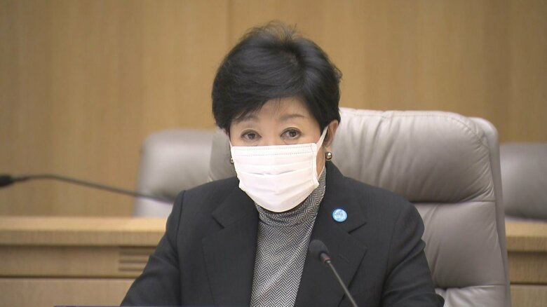 対策本部会議で発言する小池知事