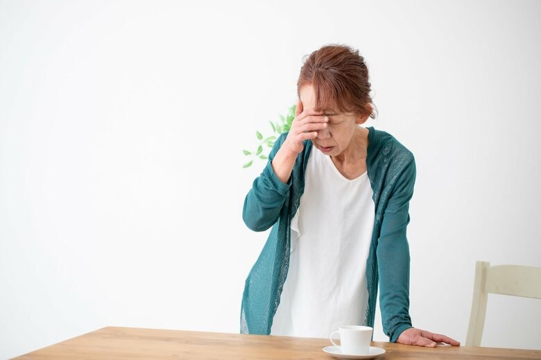 低血糖は酷くなると意識がもうろうとすることも…（イメージ）