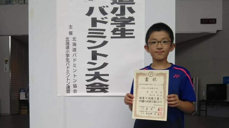 小さいときから父親にバドミントンを教えてもらっていた森本選手