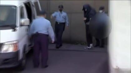 工具使い特殊な方法で窓ガラス割った計画的犯行か　逮捕した男を送検　福島・いわき市強盗殺人未遂事件